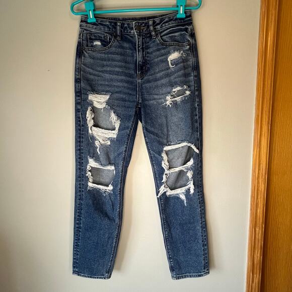American Eagle Distressed Mom Jean Size 4 Regular - Picture 13 of 13